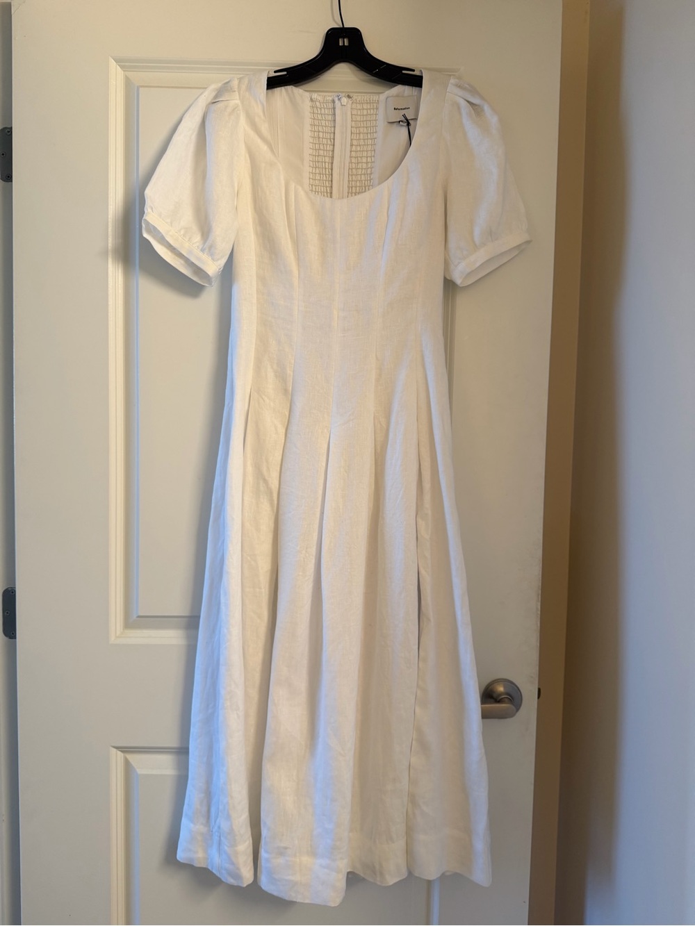 Reformation White Linen Square-Neck Midi Dress with Puff Sleeves - Picture 4 of 10